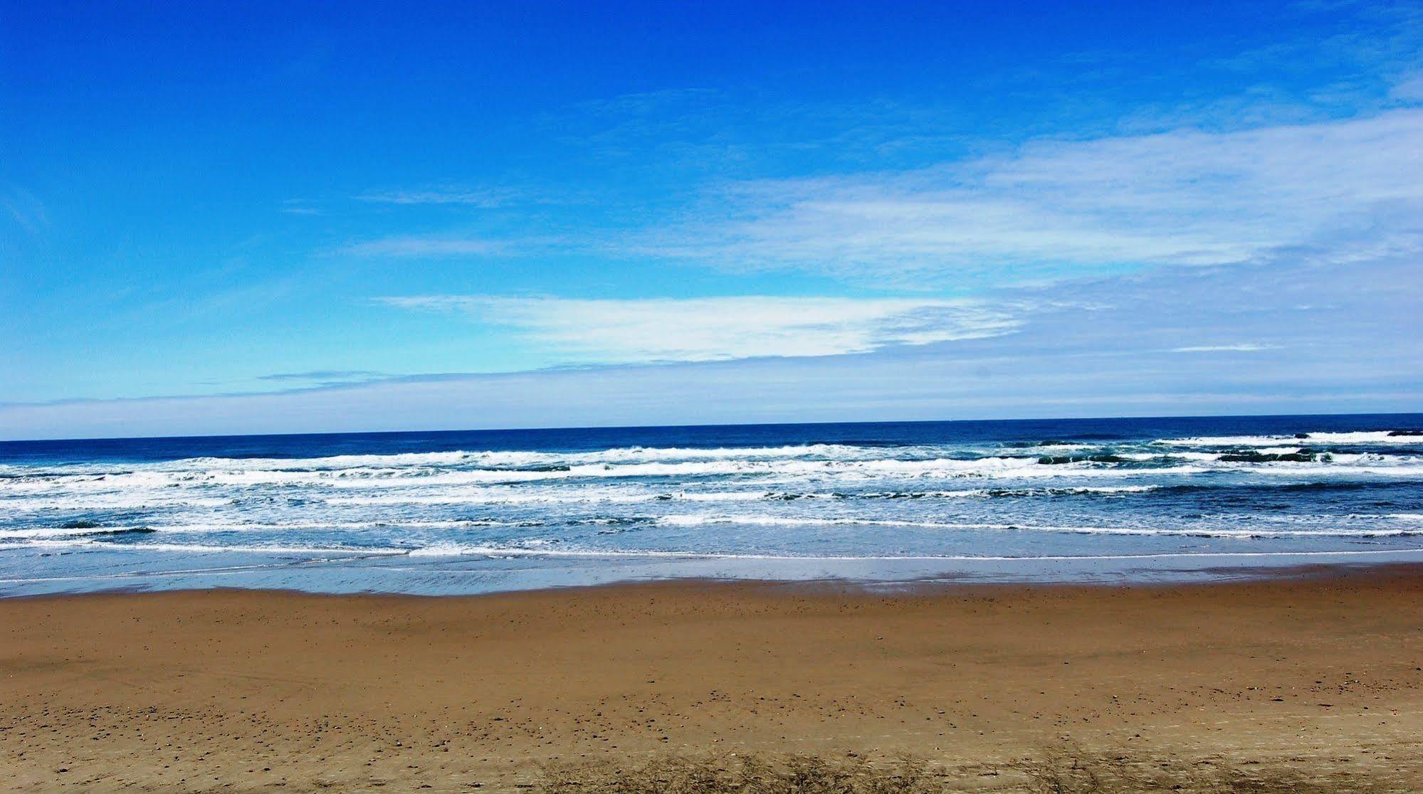 Beachfront Manor Hotel Lincoln City Kültér fotó